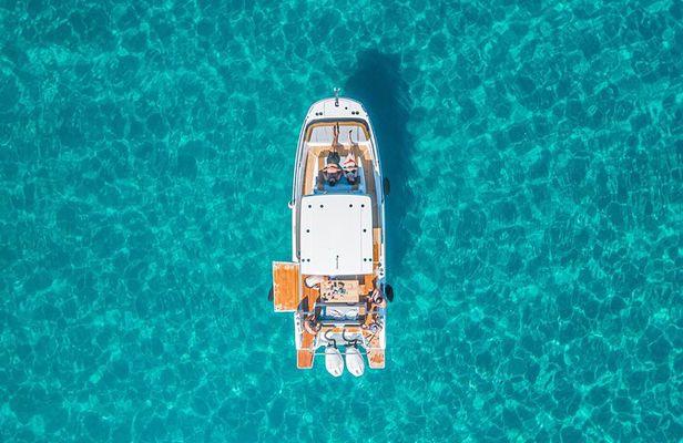 Cagliari 3 Hours Luxury Motorboat Tour - Wine and Snorkeling