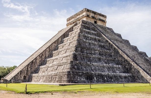 Chichen Itza PREMIER