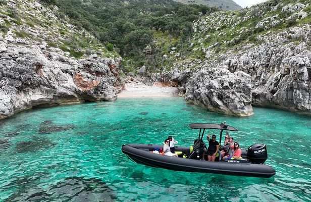 Vlore Speedboat Tour to National Marine Park Sazan-Karaburun 