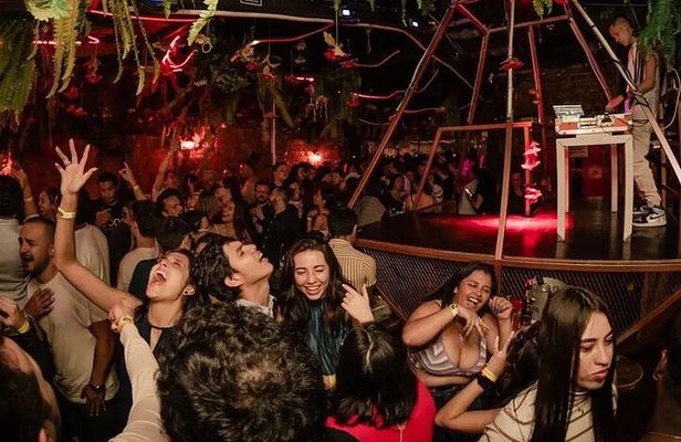 Tickets and More for a Night at the Best Bars in Bogotá!