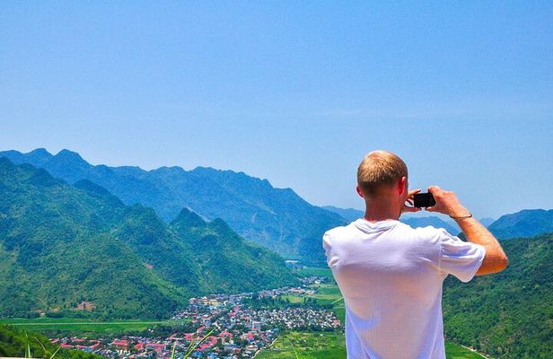 Mai Chau Walking & Cycling Day Tour