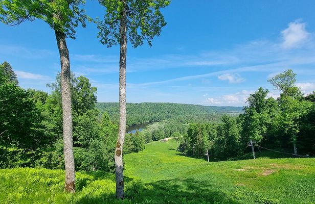 Hiking in Sigulda - the Switzerland of Latvia