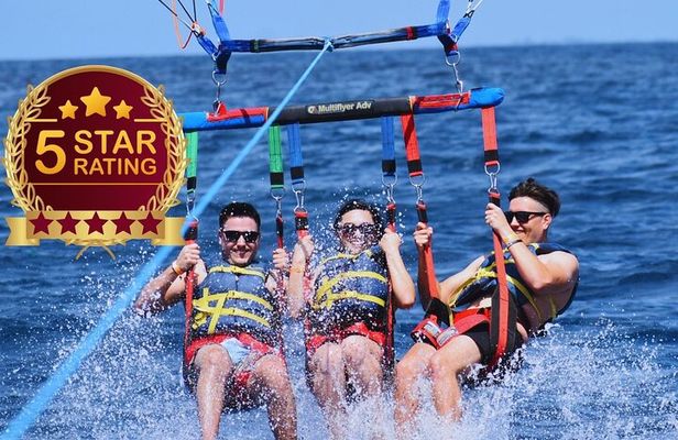 Parasailing in Waikiki from Oahu Hawaii