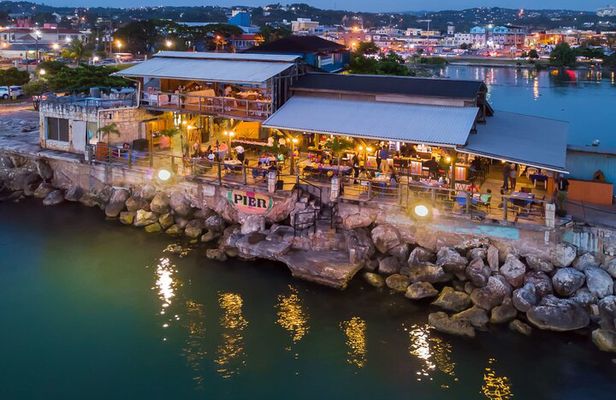 4 Hours Private Night Life Experience in Montego Bay