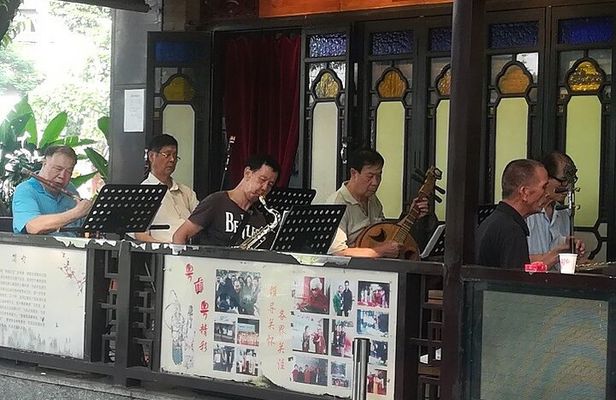 Out of Beaten Path Local Perspective Private Tour in Guangzhou