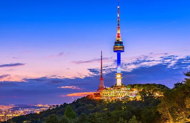Half Day Seoul Afternoon Food Tour and visit 3 landMarks of Seoul