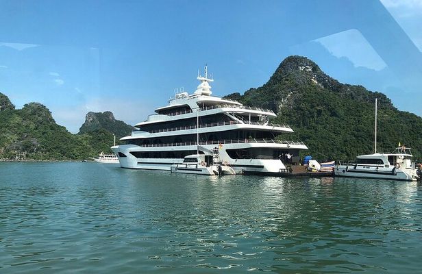 Scarlet Pearl Cruise - The Pearl of Halong Wonder (2days/1night)