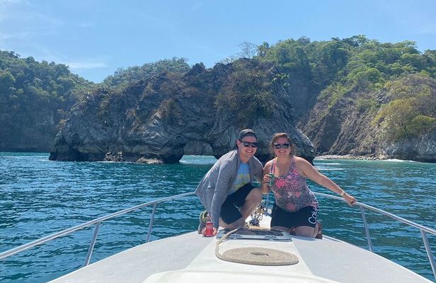 Private Isla Tortuga Full Day Tour from Puntarenas.