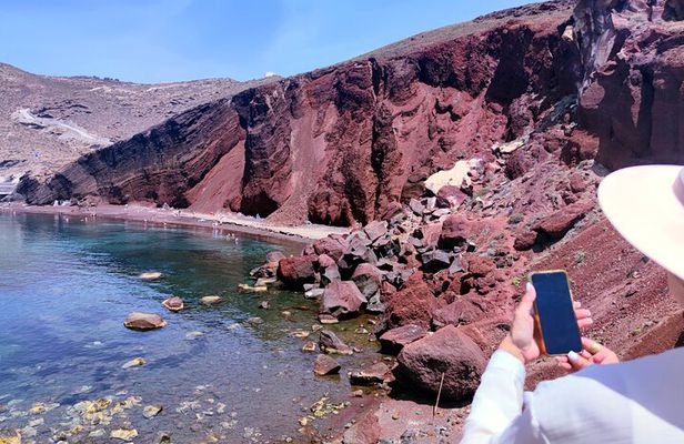 Santorini Must-See Highlights: Private, Flexible & Crowd-Free