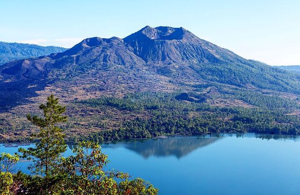 Mount Batur Sunrise Trekking With Breakfast on The Top