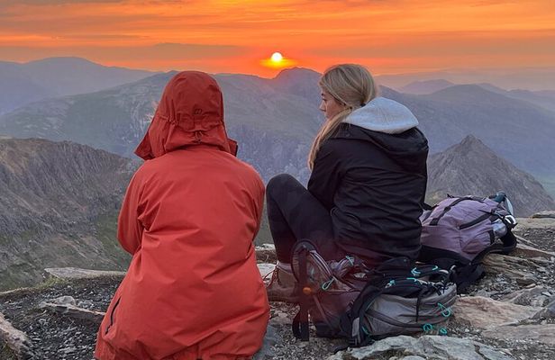Snowdon Sunrise Hike