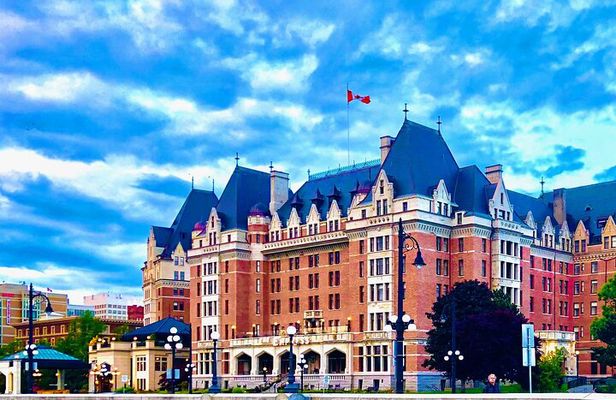 Vancouver->Victoria Tour | Visit Craigdarroch Castle and Butchart Garden Private