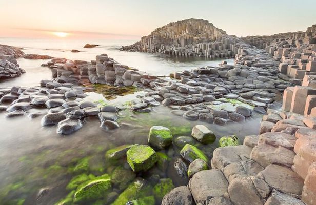 Private Tour - Causeway, Castles & Whiskey Tour - Game of Thrones