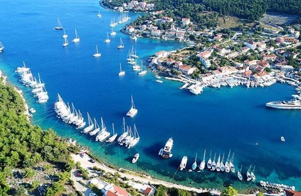 Kefalonia Small Group Tour 