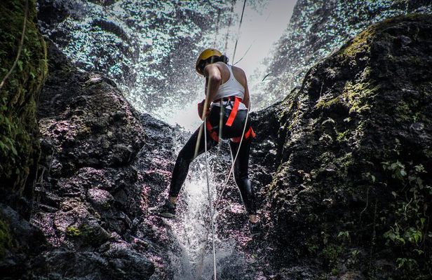 Combo Arenal Rafting and Canyoning Adventure