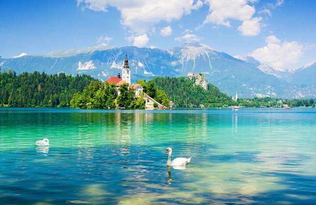Day Tour to Lake Bled from Ljubljana