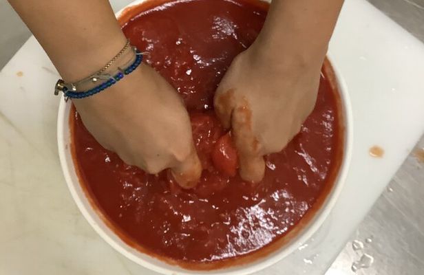 Pizza and Bread Making Class in Tropea