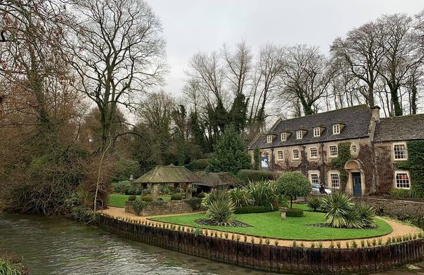 Private Full Day Cotswolds Tour From London
