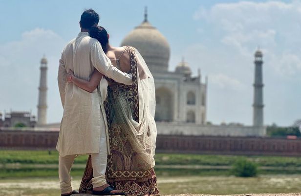 Agra Heritage Walk with Sunset Taj View