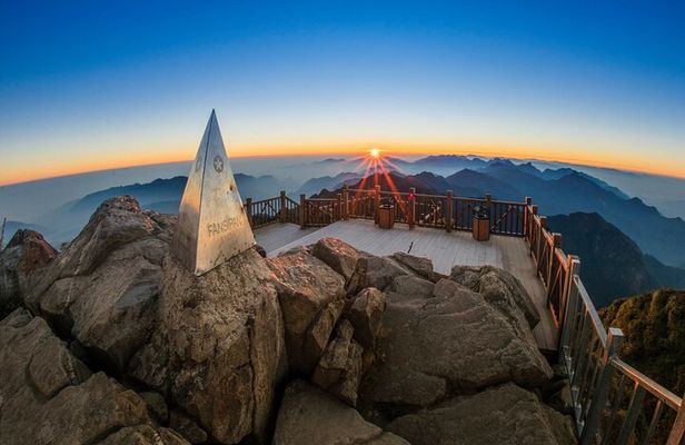 Fansipan Peak And Cat Cat Village In 2D1N From Hanoi