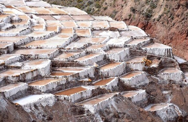 Sacred Valley of the Inkas Premium Full Day Tour in Peru