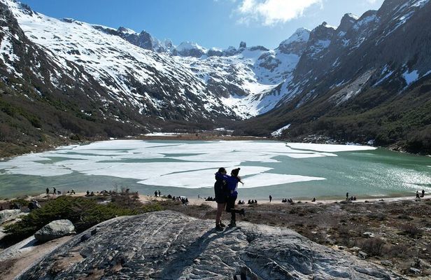 Laguna Esmeralda (Trekking + lunch at refuge)