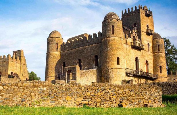 5 Day Addis,Bahir Dar,Gondar,Simien Mountains and Lalibela Tours