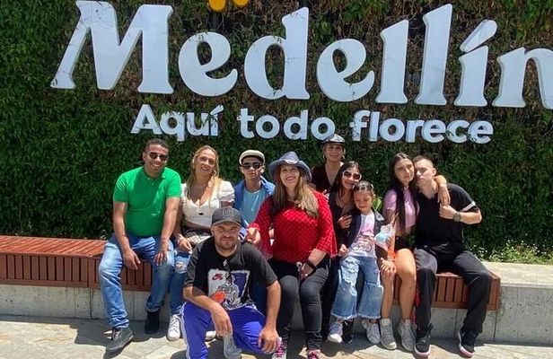 Medellin: private city tour with train and metro cable