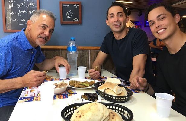 Authentic Cairo Food Tour (Local Food Lover's Guide)