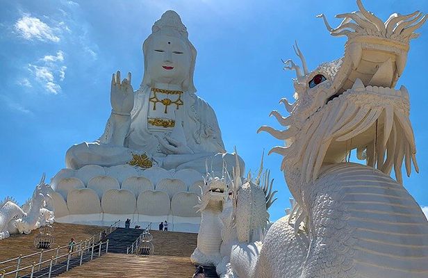 Chiang Rai Temples Private Tour from Chiang Mai - All Inclusive