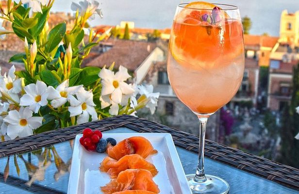 Catania Food and Drink Walking Tour on rooftops, prime locations