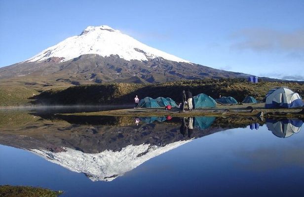 PRIVATE Tour, Cotopaxi and Quilotoa, Full day