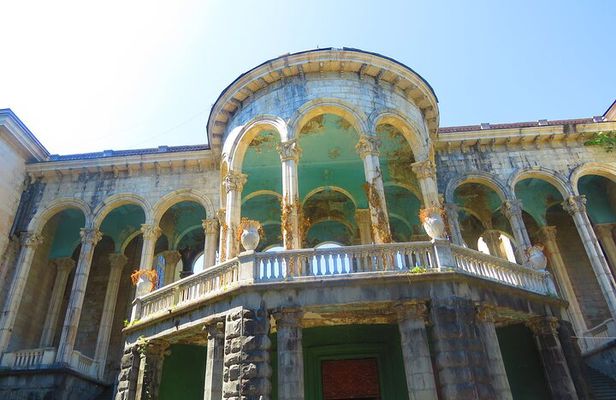 Abandoned Sanatoriums of Tskaltubo 