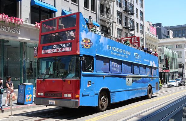 San Francisco: Hop-On Hop-Off Deluxe Bus Tour with 20 Stops