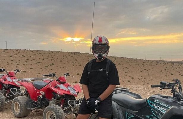 From Casablanca: 2 Days trip To Explore Agafay Desert & Marrakech