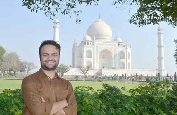 Private Taj Mahal Tour From Delhi By Car