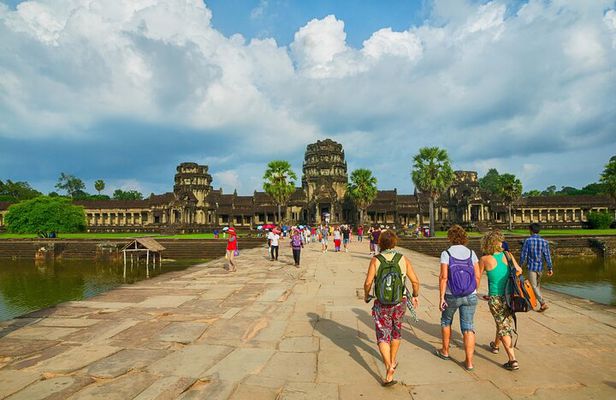 Discover Vietnam - Cambodia - Thailand in 22 Days