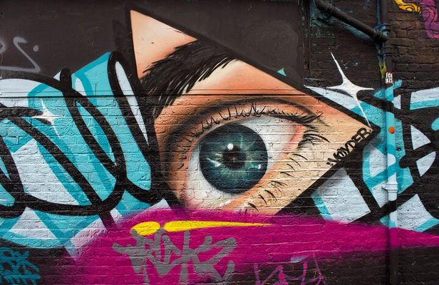 Private Street Art Walking Tour in London