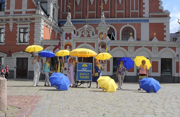 Walking Tour: Discover Riga’s Old Town and Its Art Nouveau Gems