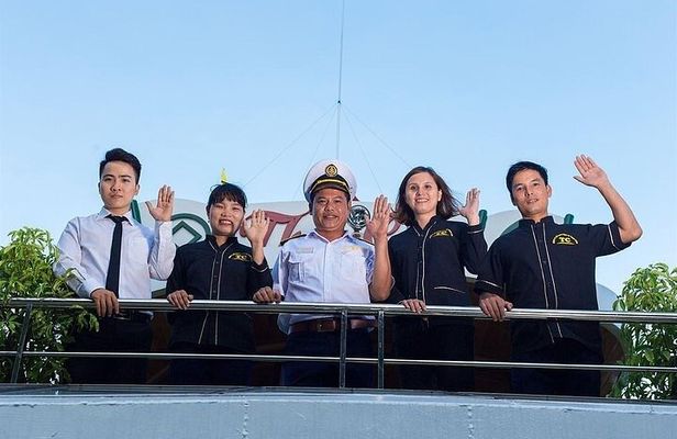 Halong Bay Deluxe Day Tour with Alova Premium Cruise All Included