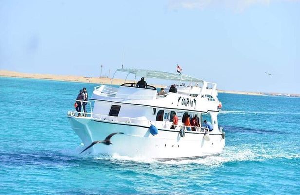 Private Boat Snorkeling Full Day Sea Trip in Hurghada