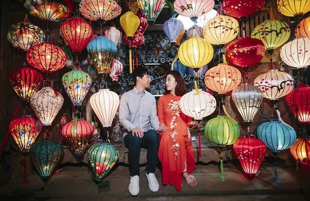 Private Night Photography Tour in Hoi An