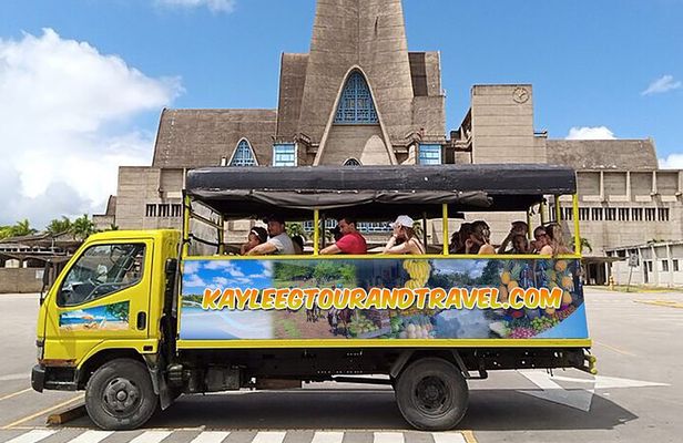 Punta Cana Half-Day Cultural Safari with Lunch and Drinks
