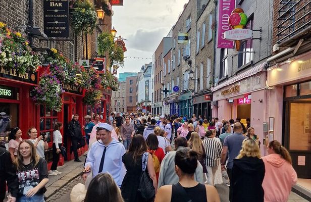 Dublin Express Private Guided Walking Tour