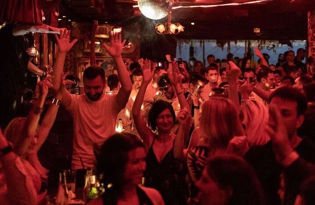 RE:PLAY Pub Crawl Belgrade