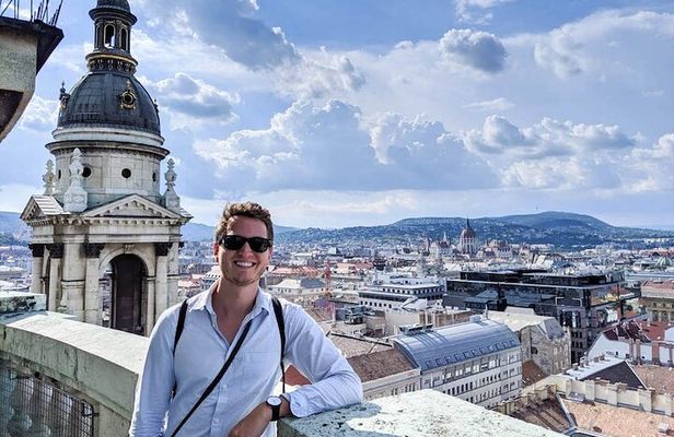 Budapest Guided Tour with a Local Tour Guide 4-Hours