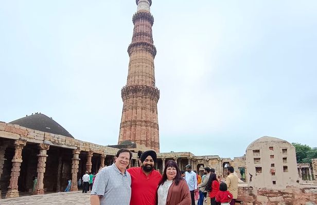 Private Old and New Delhi Sightseeing Tour