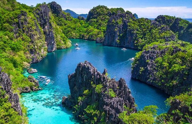 Small-Group El Nido Island Hopping Tour