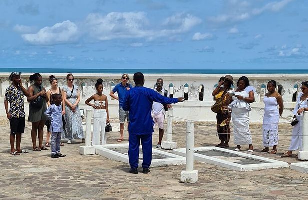 Cape Coast Tour with lunch (Slave market & river site)