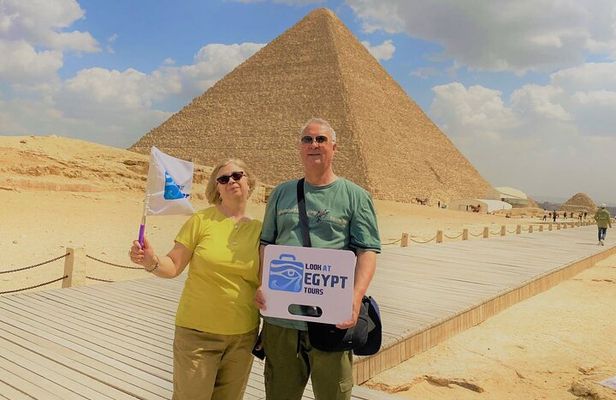Private Day Tour The Great Pyramids of Giza & Sakkara & Memphis